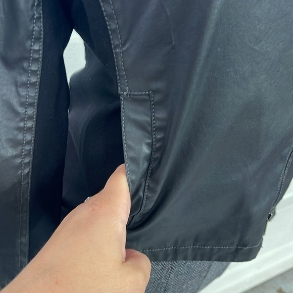 Eileen Fisher Vegan Leather Moto Jacket Small Petite - Picture 6 of 9